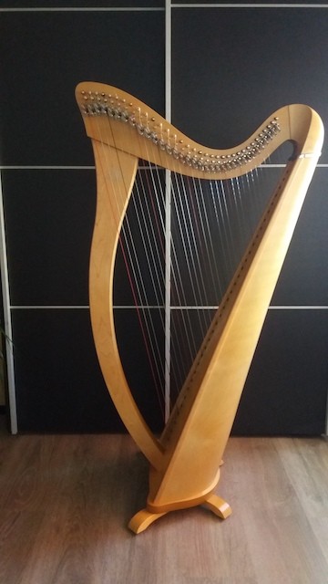 harpe celtique Hermine de Camac, couleur bois naturel, 34 cordes